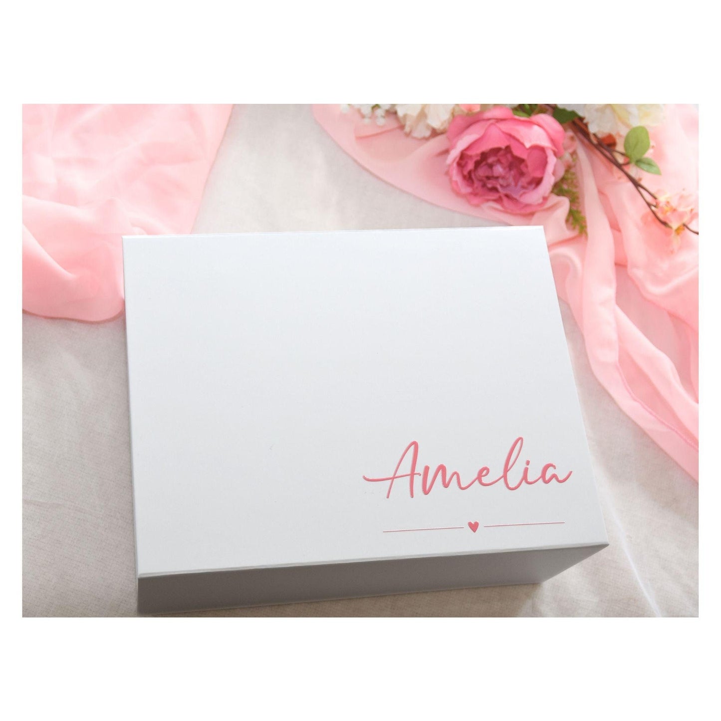 Magnetic gift box, bridesmaid proposal gift box, personalised gift box for bridesmaid, will you be my bridesmaid, will you be my maid of honour, will you be my bridesmaid gift box, empty gift box for bridesmaid, bridesmaid gift ideas
