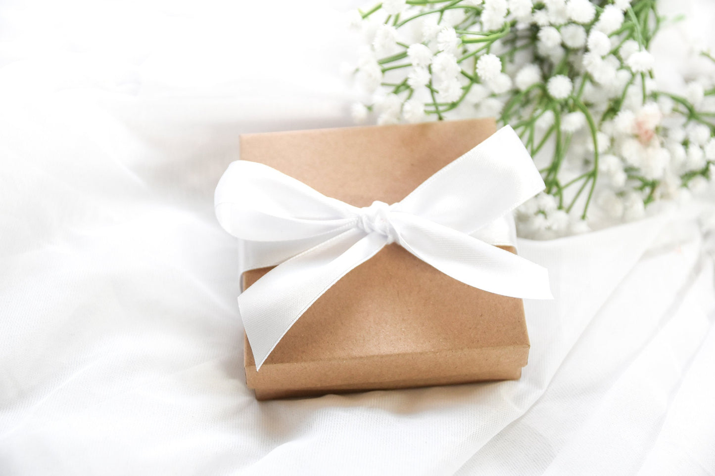 Kraft gift box with ribbon